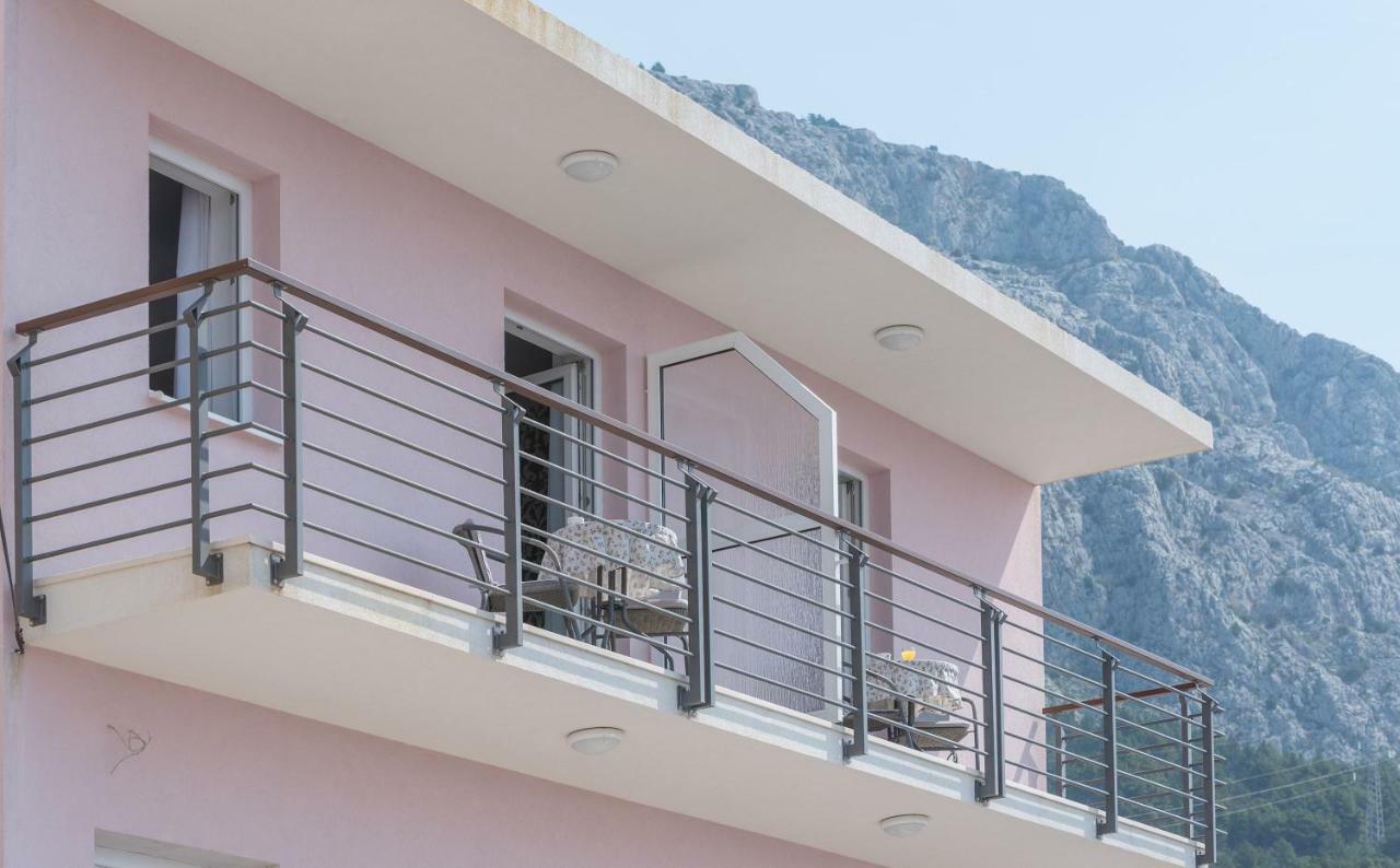 Apartments Nataly With Free Parking Makarska Exterior foto